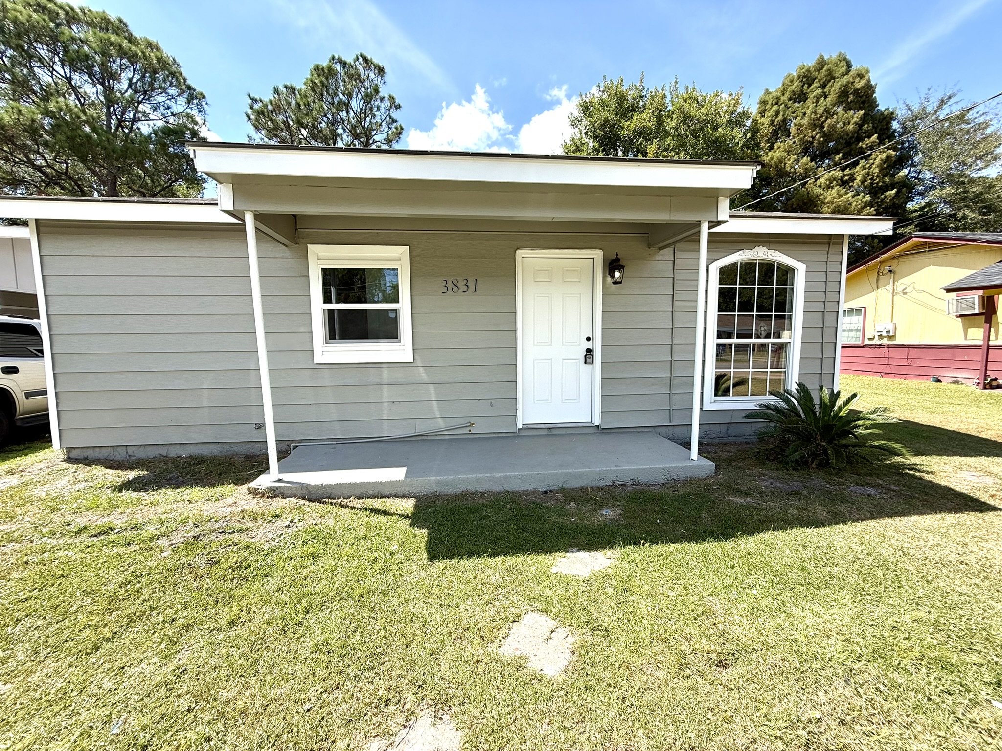 3831 Morningview Drive
